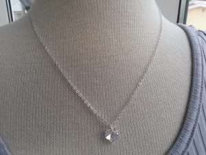 Halsband med  crystal AB Swarovski hjärta